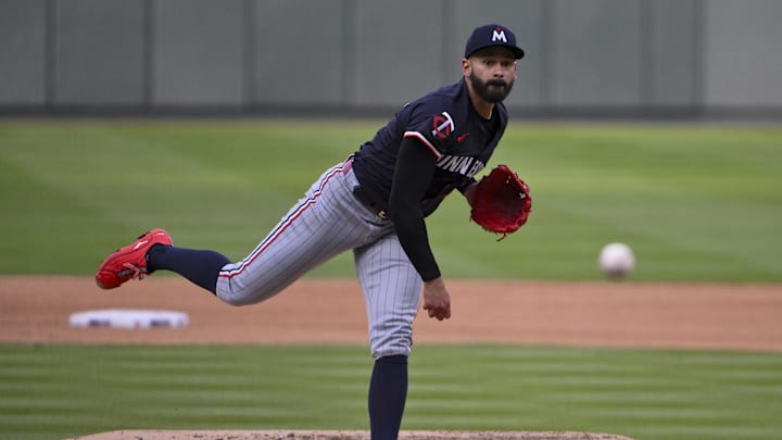 Mar 27, 2025; St. Louis, Missouri, USA; Minnesota Twins starting pitcher Pablo Lopez (49) pitches against the St. Louis Cardinals during the fourth inning at Busch Stadium. Mandatory Credit: Jeff Curry-Imagn Images Mar 27, 2025; St. Louis, Missouri, USA; Minnesota Twins starting pitcher Pablo Lopez (49) pitches against the St. Louis Cardinals during the fourth inning at Busch Stadium. Mandatory Credit: Jeff Curry-Imagn Images