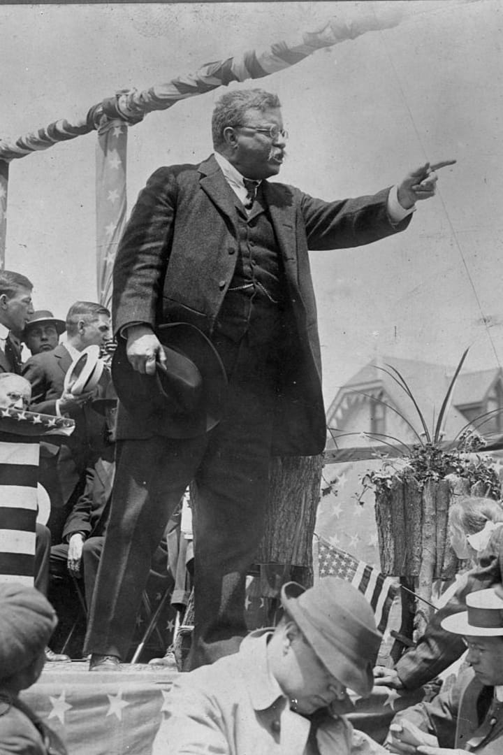 Theodore Roosevelt on Campaign Trail