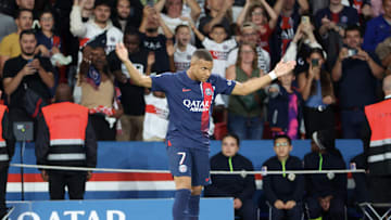 Paris Saint-Germain v RC Lens - Ligue 1 Uber Eats