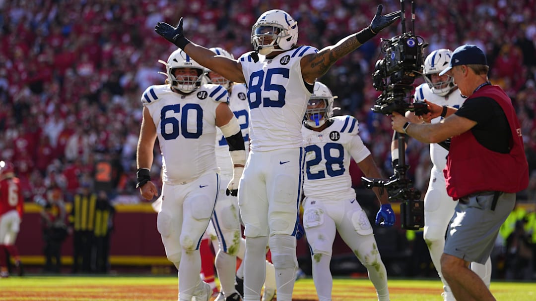 Nov 23, 2025; Kansas City, Missouri, USA; Indianapolis Colts tight end Drew Ogletree (85) celebrates after scoring a touchdown against the Kansas City Chiefs in the second quarter at GEHA Field at Arrowhead Stadium. Mandatory Credit: Jay Biggerstaff-Imagn Images