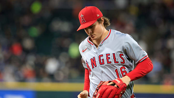 Los Angeles Angels v Chicago White Sox