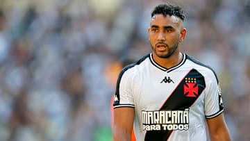 Payet deve permanecer entre os titulares do Vasco da Gama