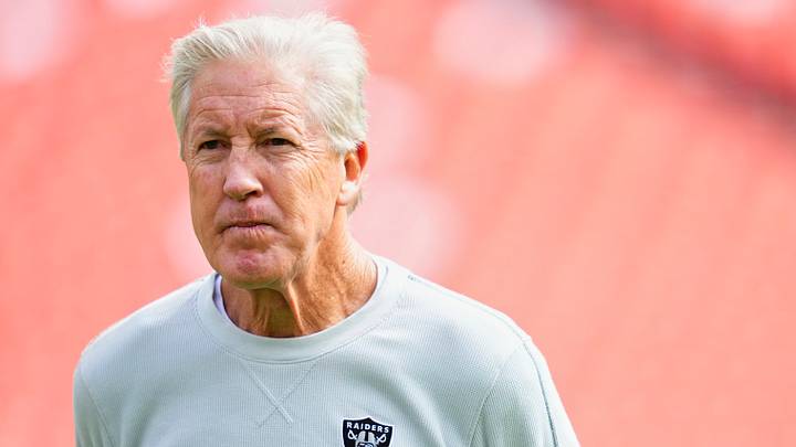 Las Vegas Raiders v Washington Commanders