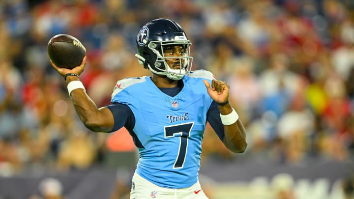 Aug 10, 2024; Nashville, Tennessee, USA;  Tennessee Titans quarterback Malik Willis (7) stands in the pocket against the San Francisco 49ers during the second half at Nissan Stadium. Mandatory Credit: Steve Roberts-USA TODAY Sports