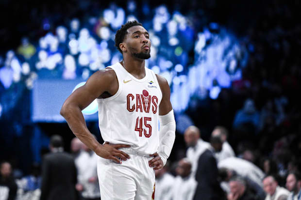 Donovan Mitchell (45) during the second half
