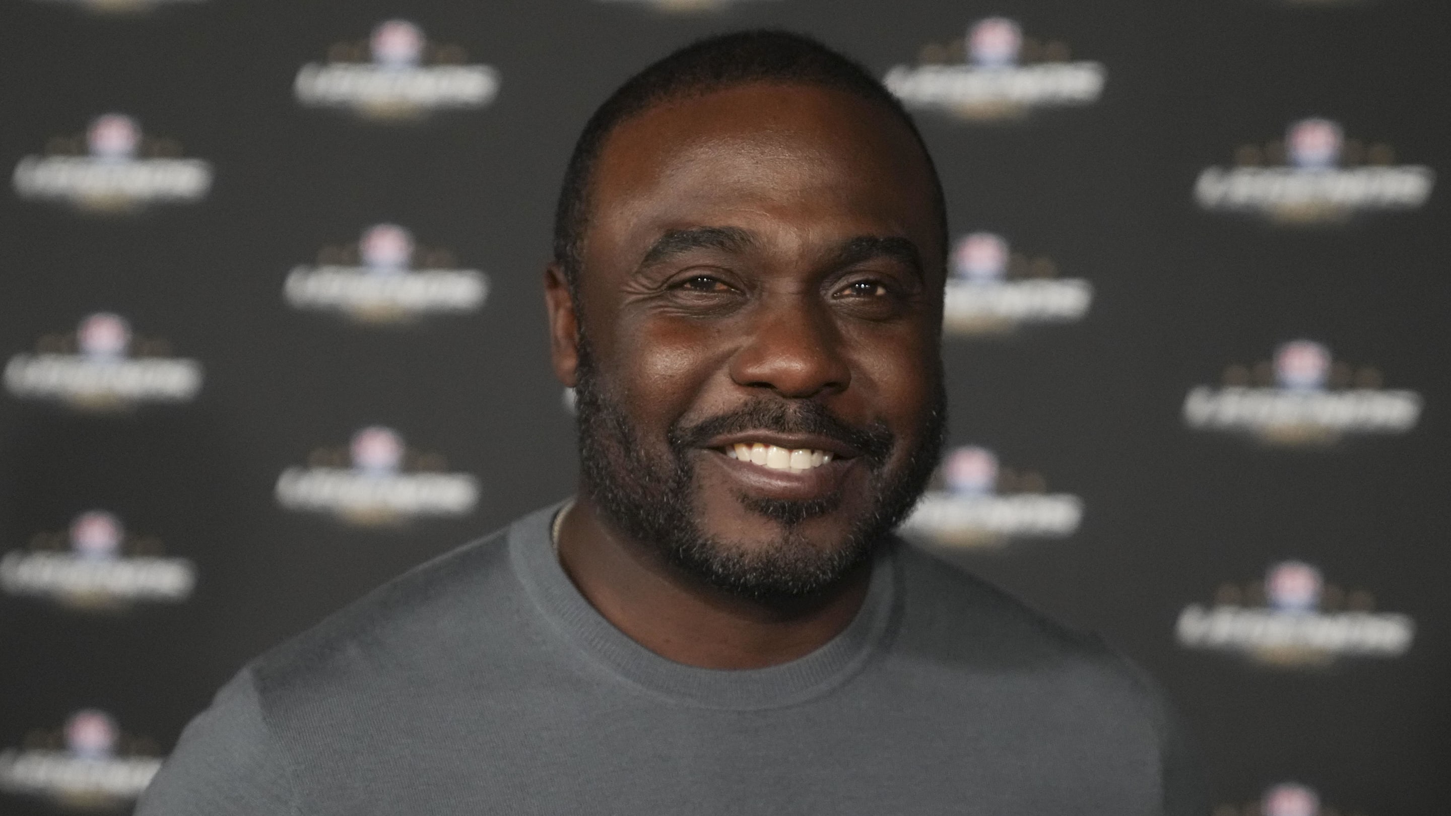 Pro Football Hall of Famer Lands Head Coaching Job at HBCU Southern