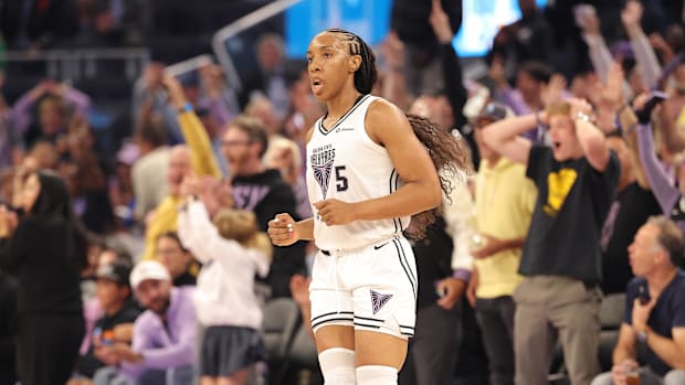 Golden State Valkyries forward Kayla Thornton (5)