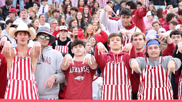 Uber-Talented Texas on Mission to be Covered in Confetti