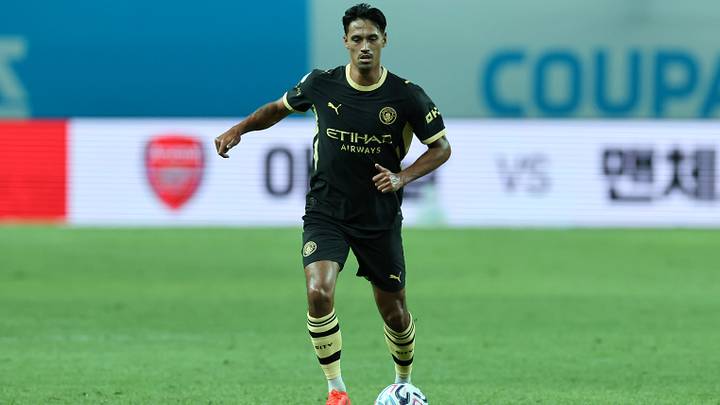 There are numerous reports on Tijjani Reijnders leaving the Blues