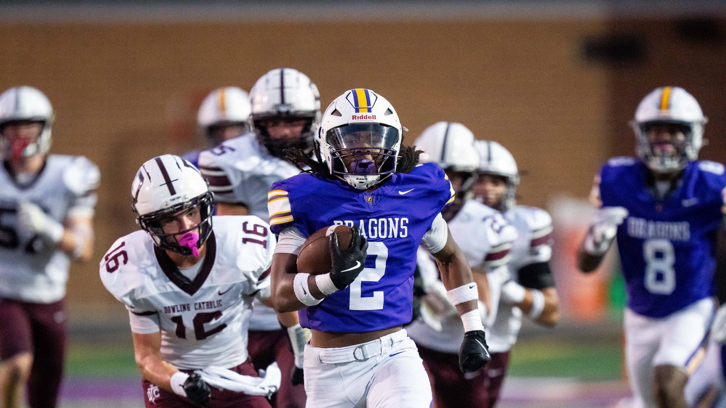 Week 6 Iowa High School Football Notebook: Johnston Rolls, Grundy Center Stuns, Cedar Rapids Prairie Scores