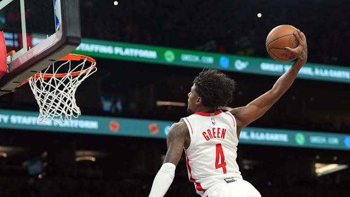 Feb 29, 2024; Phoenix, Arizona, USA; Houston Rockets guard Jalen Green (4) dunks against the Phoenix Suns during the first half at Footprint Center. Mandatory Credit: Joe Camporeale-USA TODAY Sports