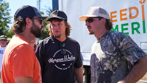 Theo Von with Tony Vitello and Morgan Wallen