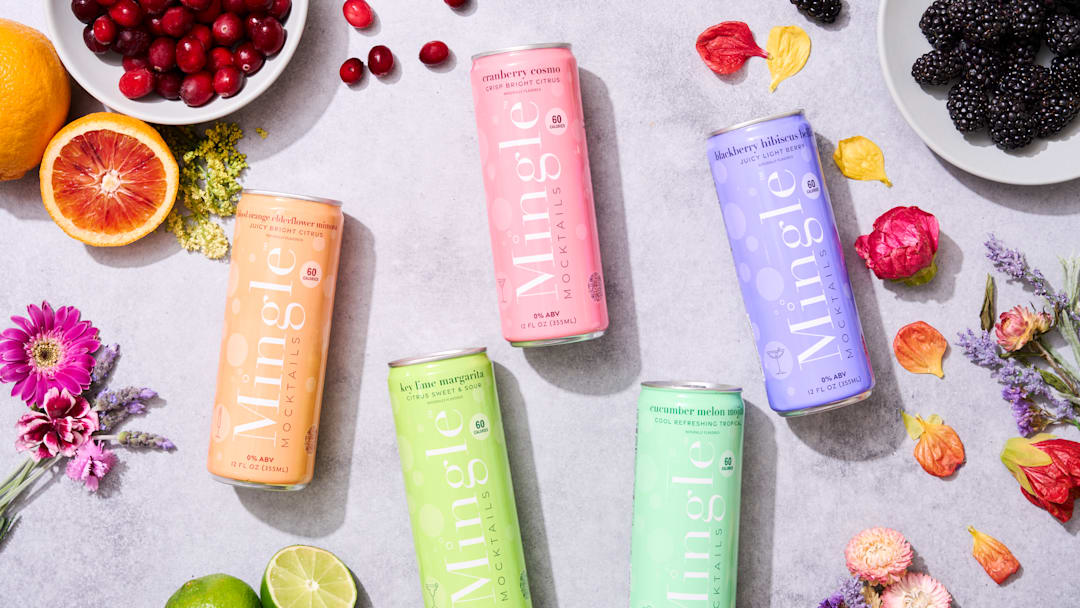 Enjoy Mingle Mocktails' new seasonal Summer Pool Pack. Image Courtesy of Mingle Mocktails 