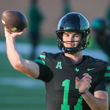 Drew Mestemaker lit up the scoreboard Friday as North Texas blew out Charlotte.