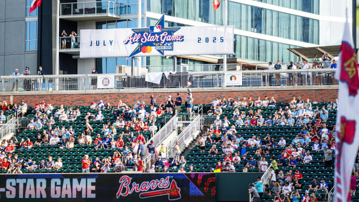 Cincinnati Reds v Atlanta Braves