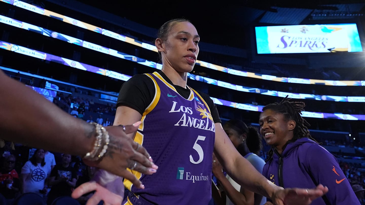Dearica Hamby 'Fought Back Tears' While Dealing With Boos From Aces Fans ...