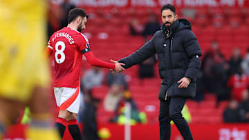 Bruno Fernandes avec Ruben Amorim après un match contre Crystal Palace.