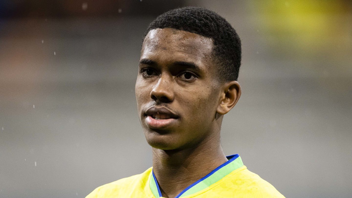 Barcelona abandon Estevao switch due to Lamine Yamal