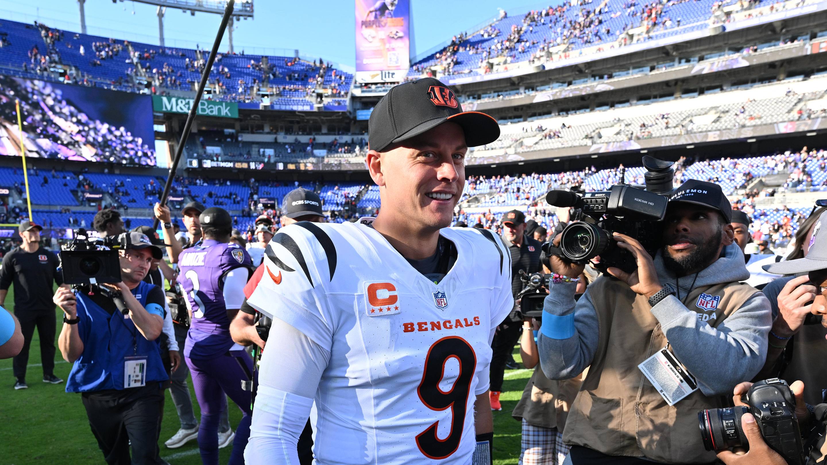 Joe Burrow Drops Rare Praise on Himself After Torching Ravens: 'I Was Pretty Lights Out'