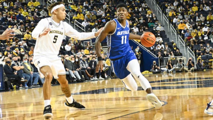 Find Buffalo vs. Ohio predictions, betting odds, moneyline, spread, over/under and more for the January 28 college basketball matchup. Find Buffalo vs. Ohio predictions, betting odds, moneyline, spread, over/under and more for the January 28 college basketball matchup.