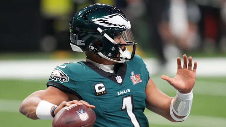 Philadelphia Eagles quarterback Jalen Hurts is sporting a signature shoe for Super Bowl LIX that will likely land him a fine from the NFL. Philadelphia Eagles quarterback Jalen Hurts is sporting a signature shoe for Super Bowl LIX that will likely land him a fine from the NFL.