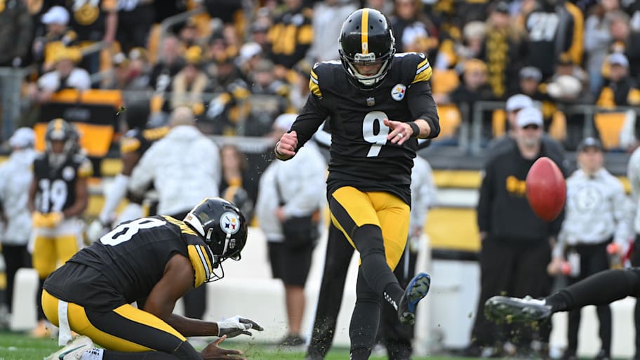 Steelers kicker Chris Boswell is seeking a new contract extension. | Barry Reeger-Imagn Images