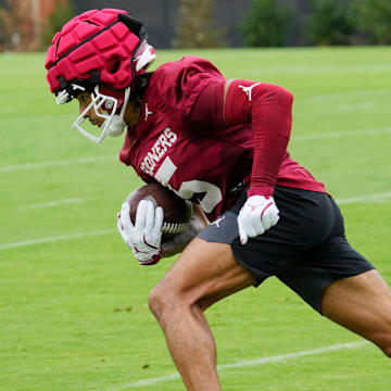 Oklahoma wide receiver Isaiah Sategna