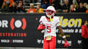 Sep 26, 2025; Corvallis, Oregon, USA; Houston Cougars wide receiver Stephon Johnson (5) scores a touchdown on a pass during the fourth quarter against the Oregon State Beavers at Reser Stadium. Mandatory Credit: Craig Strobeck-Imagn Images