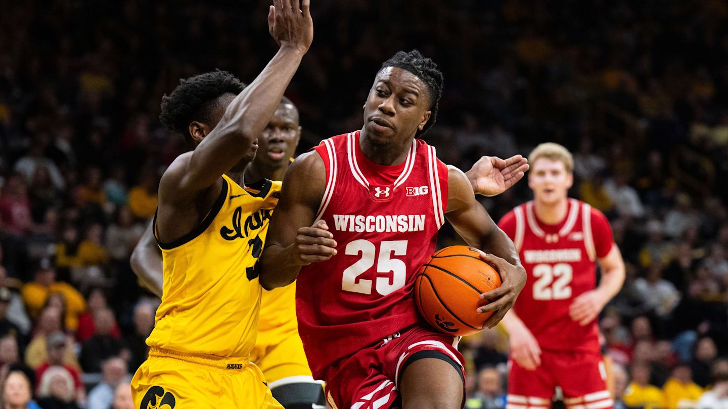Wisconsin moves up in latest men’s college basketball rankings