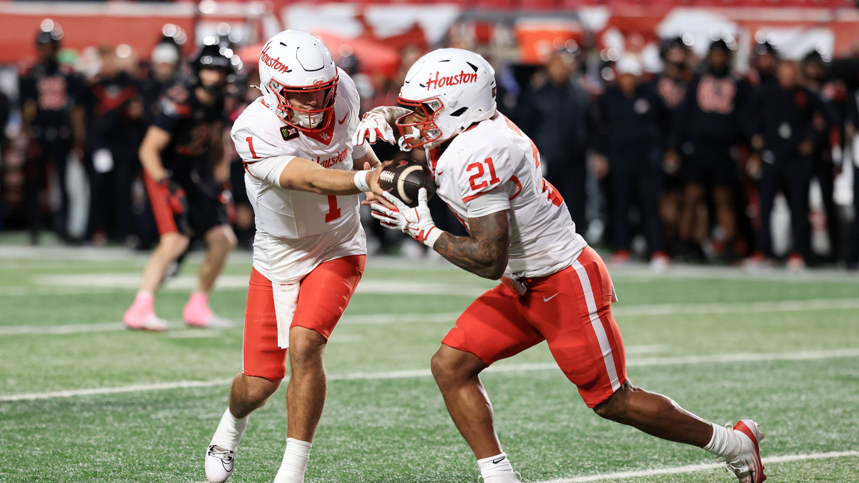 Houston Cougars' Season at a Crossroads After Second Collapse