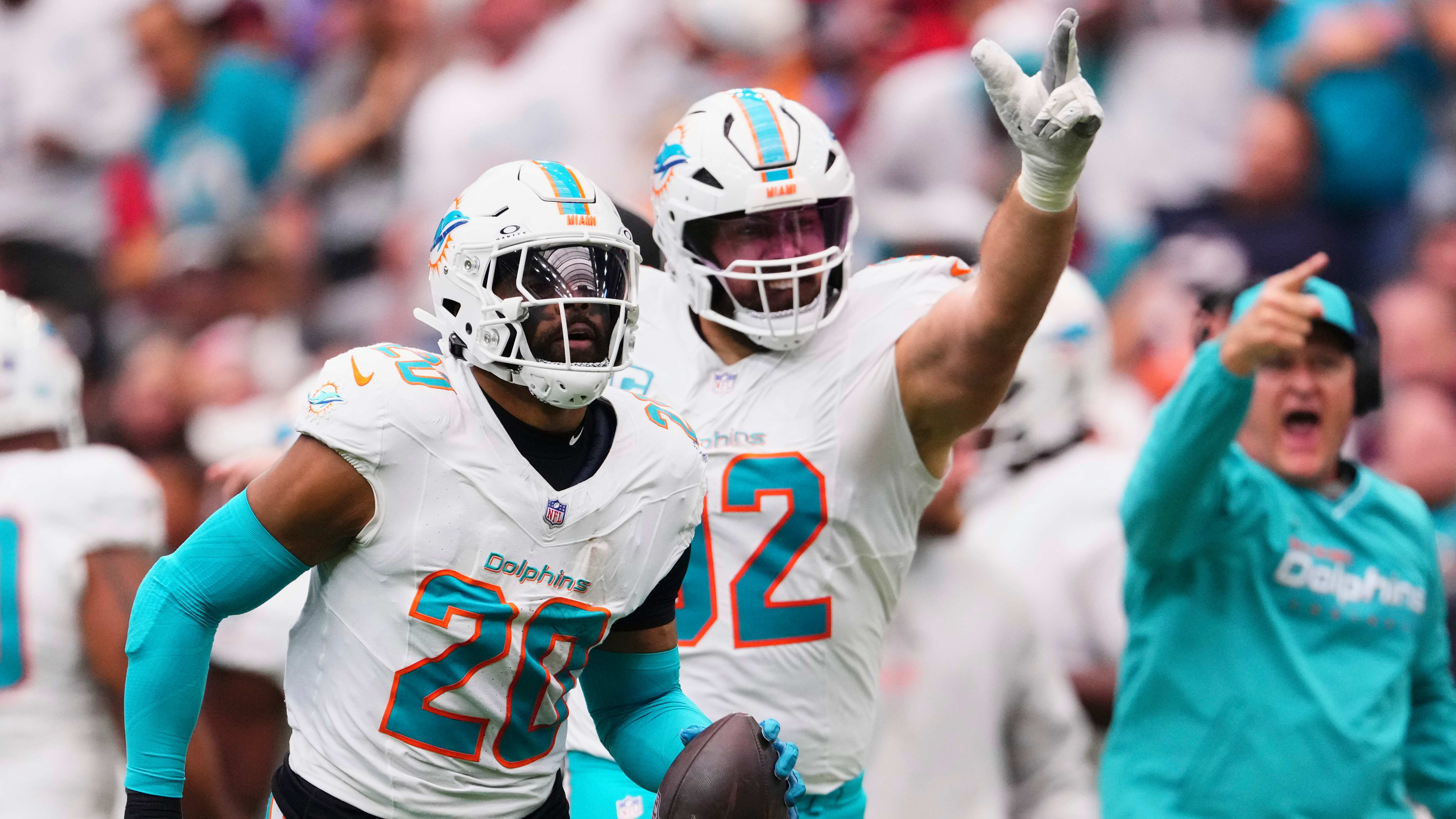 NFL gives Dolphins fans an early Christmas present with Week 17 matchup