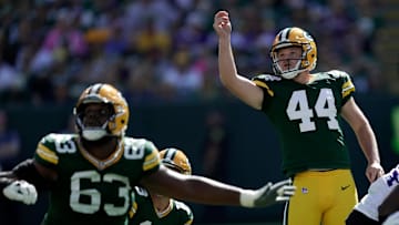 Green Bay Packers place kicker Brayden Narveson