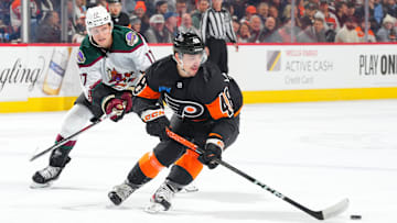 Arizona Coyotes v Philadelphia Flyers