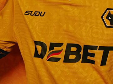 Wolves' new home kit.