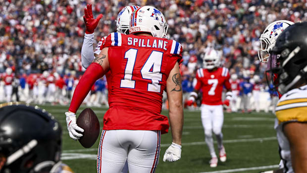 New England Patriots linebacker Robert Spillane
