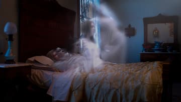 Do you have an addiction to ghost stories? 