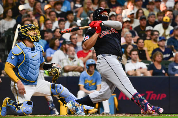 Josh Naylor swings and hits a home run 