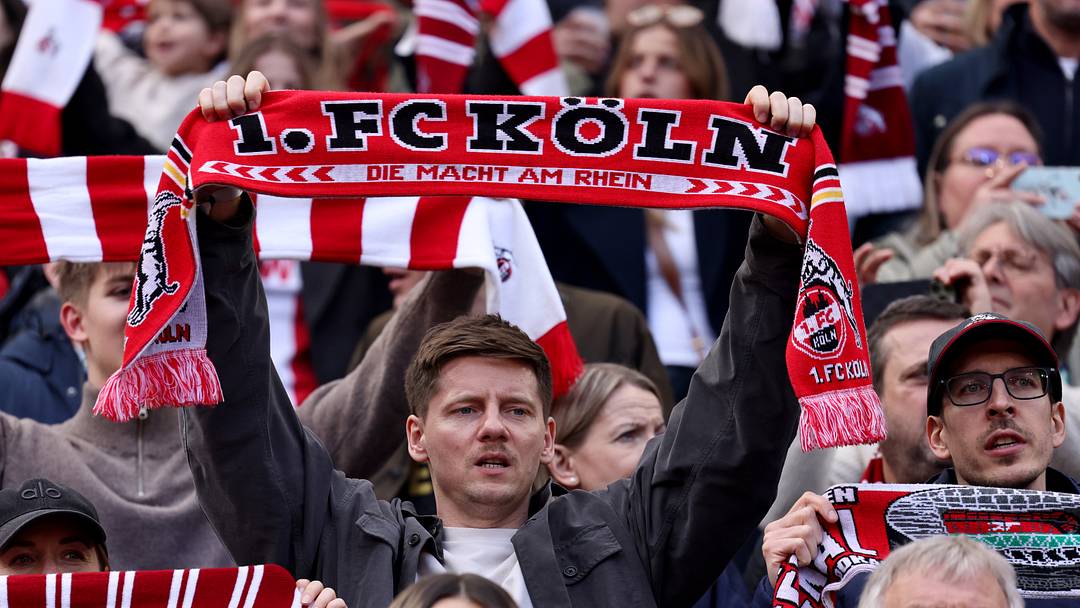 Die Fans dürfen sich auf das neue Trikot des 1. FC Köln freuen Die Fans dürfen sich auf das neue Trikot des 1. FC Köln freuen