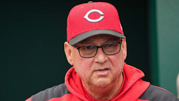 Cincinnati Reds manager Terry Francona (77) watches warm ups