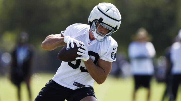 Brock Bowers hype is already taking over at Raiders training camp