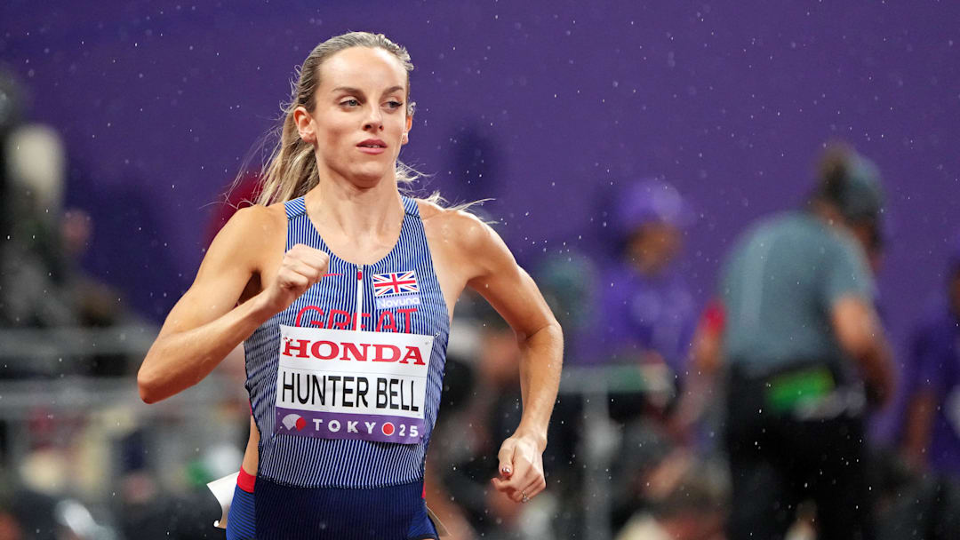 Georgia Hunter Bell competing in 2015