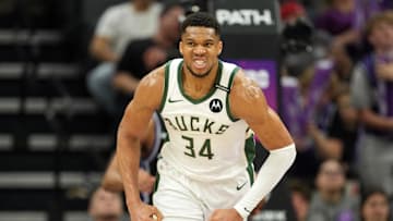 Giannis Antetokounmpo vs the Sacramento Kings
