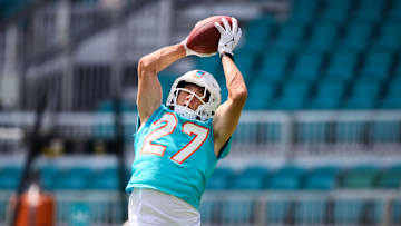 Miami Dolphins cornerback Ethan Bonner
