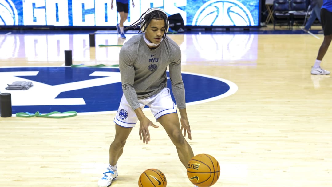 BYU's Trey Stewart warms up before the BYU Cougars take on the Baylor Bears