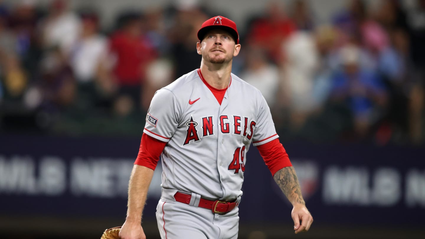 Former Angels reliever set to join AL East club