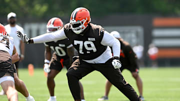 Dawand Jones: Cleveland Browns Mandatory Minicamp