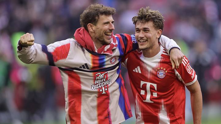 Tom Bischof erbt zur neuen Saison die Rückennummer 8 von seinem ehemaligen Teamkollegen Leon Goretzka Tom Bischof erbt zur neuen Saison die Rückennummer 8 von seinem ehemaligen Teamkollegen Leon Goretzka
