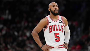 Houston Rockets v Chicago Bulls