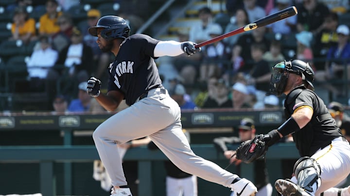 Mar 11, 2025; Bradenton, Florida, USA; New York Yankees infielder Pablo Reyes (19) singles during the fourth inning against the Pittsburgh Pirates at LECOM Park. Mar 11, 2025; Bradenton, Florida, USA; New York Yankees infielder Pablo Reyes (19) singles during the fourth inning against the Pittsburgh Pirates at LECOM Park.