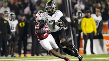 After Evan Stewart's injury, Jurrion Dickey's suspensionn and losing Tez Johnson, Traeshon Holden and Terrance Ferguson to the NFL, the Ducks are scrambling to find a new mix at receiver. They may have found a new weapon in practice.